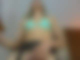 isabella-saaenz's Live Sex Cam Show