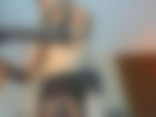 isabella-saaenz's Live Sex Cam Show
