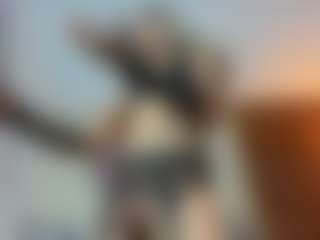 isabella-saaenz's Live Sex Cam Show