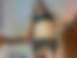 isabella-saaenz's Live Sex Cam Show