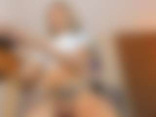 isabella-saaenz's Live Sex Cam Show