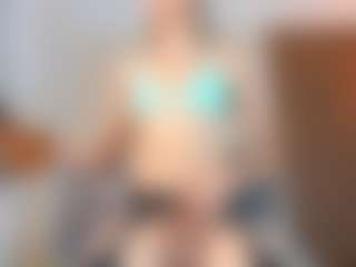 Live cam show with isabella-saaenz - Tease on crypto-cams