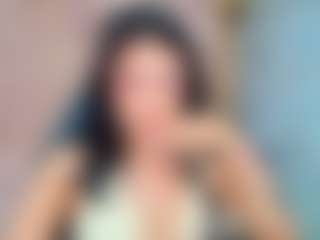 Live cam show with Isis-grey-r - Tease on CamClone