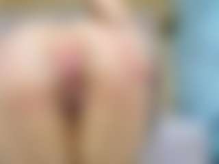 Isis-grey-r's Live Sex Cam Show