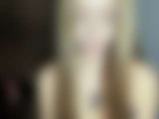 Live cam show with Stella - Flashing on WildCum