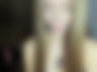 Live cam show with Stella - Erotic Dance on WildCum