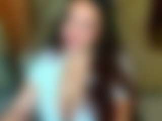 Live cam show with Kiara-Moon-r - New Teen (18+) on Dolls Live