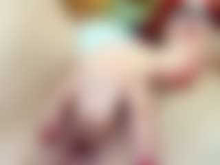 Live cam show with Kiara-Moon-r - Public Brown Hair on https://playwithruby.com