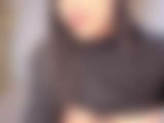 LaurisTits's Live Sex Cam Show