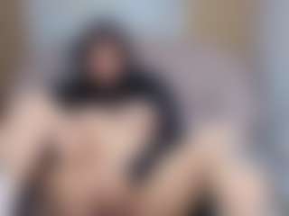 LaurisTits's Live Sex Cam Show