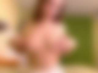 MadalineEngleson's Live Sex Cam Show