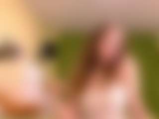 MadalineEngleson's Live Sex Cam Show