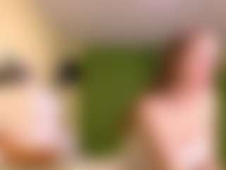 MadalineEngleson's Live Sex Cam Show