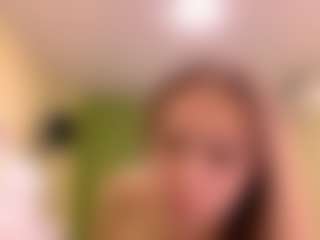 MadalineEngleson's Live Sex Cam Show