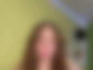 MadalineEngleson's Live Sex Cam Show