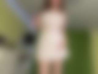 MadalineEngleson's Live Sex Cam Show