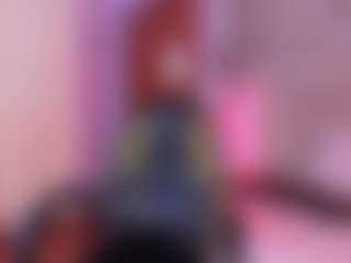 Live cam show with madison-harper - Striptease on Gym Cam Girls