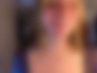 miaa-cn's Live Sex Cam Show