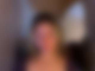 miaa-cn's Live Sex Cam Show