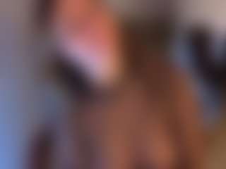 miaa-cn's Live Sex Cam Show