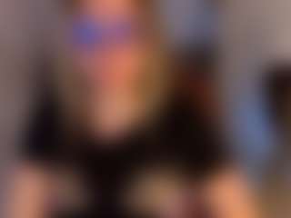 miaa-cn's Live Sex Cam Show
