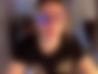 miaa-cn's Live Sex Cam Show