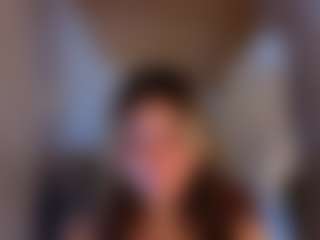 miaa-cn's Live Sex Cam Show