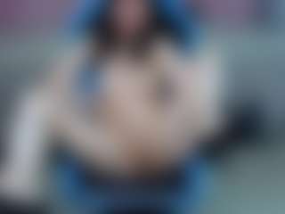 Live cam show with RoxxeMilf - New Sexwebcam on nudelive.tv