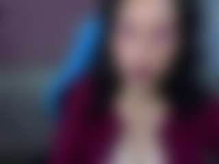 Live cam show with RoxxeMilf - Erotic Dance on WildCum