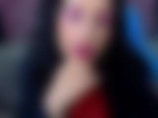 RoxxeMilf's Live Sex Cam Show
