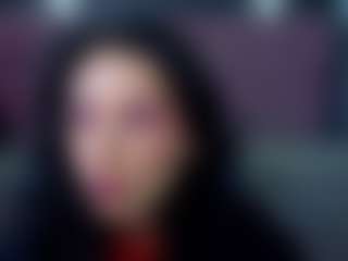 RoxxeMilf MILF webcam performer live streaming