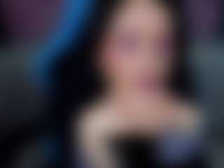 RoxxeMilf's Live Sex Cam Show
