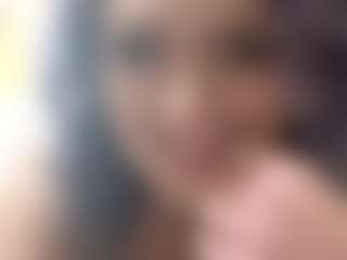 Live cam show with sashasommers - Fingering on StripNow