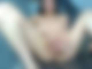 Live cam show with Sophie-r1 - Fingering on Dare Cams