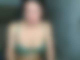 Live cam show with Sophie-r1 - New Toys on fapnchat