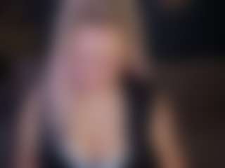 Kira-Star22's Live Sex Cam Show