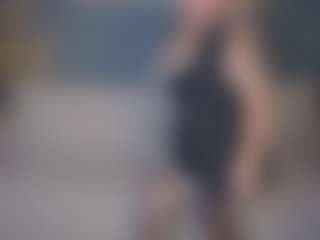 Live cam show with Kira-Star22 - Solo on Camsoda