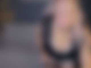 Kira-Star22's Live Sex Cam Show