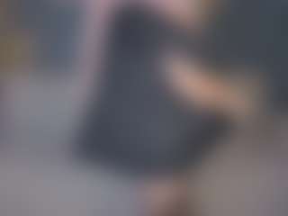 Kira-Star22 MILF webcam performer live streaming