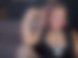 Kira-Star22 MILF webcam performer live streaming