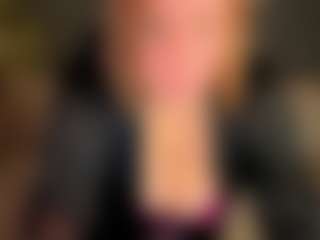 Kira-Star22's Live Sex Cam Show