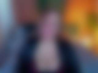 Live cam show with Kira-Star22 - Play on CamwithHer