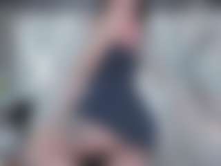 Live cam show with AgattaAdams - Costume on Camsoda