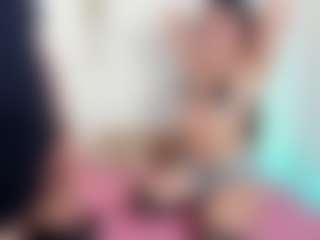 Daniel-Melannie's Live Sex Cam Show
