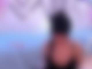 Live cam show with delapoemia - Upskirt on crypto-cams