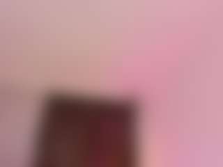 Ellen Daniels's Live Sex Cam Show