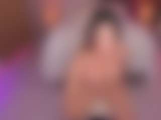 Ellen Daniels's Live Sex Cam Show