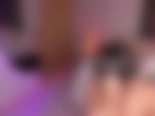 Ellen Daniels's Live Sex Cam Show