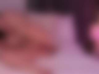 Ellen Daniels's Live Sex Cam Show