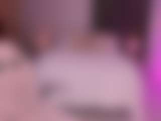Ellen Daniels's Live Sex Cam Show